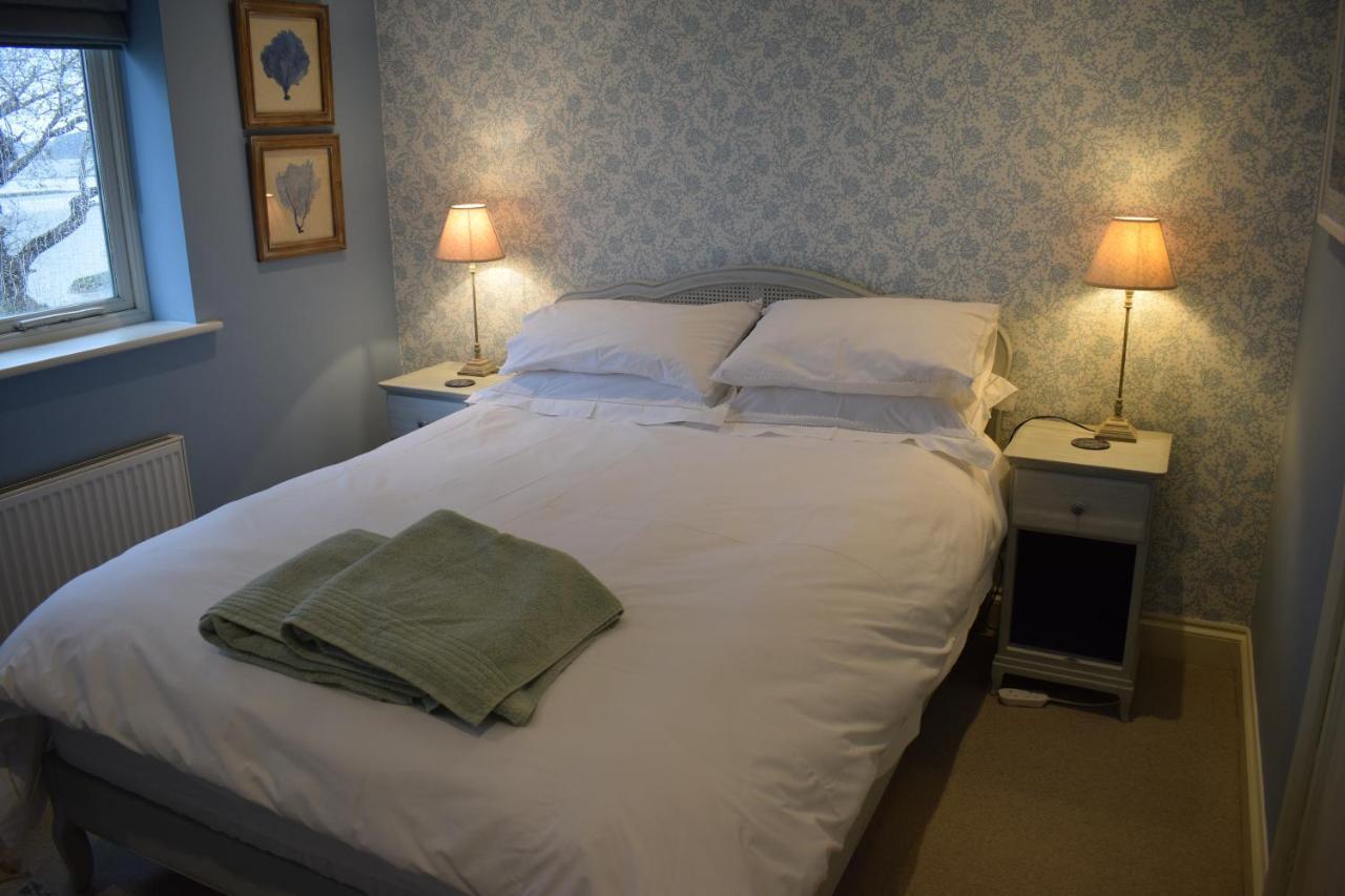 Bed & Breakfast River View *